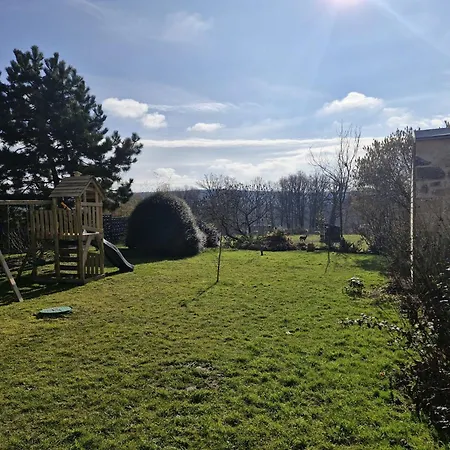 Bed & Breakfast L'auberge De Vauclair 3*