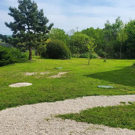 L'auberge De Vauclair