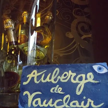 L'auberge De Vauclair Couette-café 2*