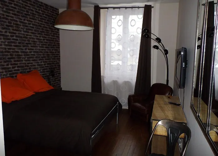 L'auberge De Vauclair Couette-café 3*